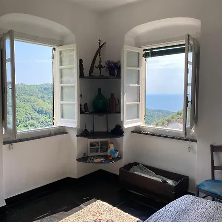 Green House With Sea View Nyaraló